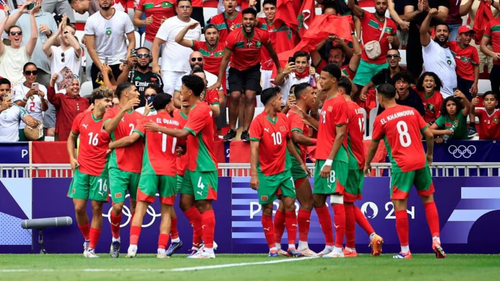الواحدي يعود إلى منتخب المغرب بعد رحيل الركراكي وتألق اللاعب