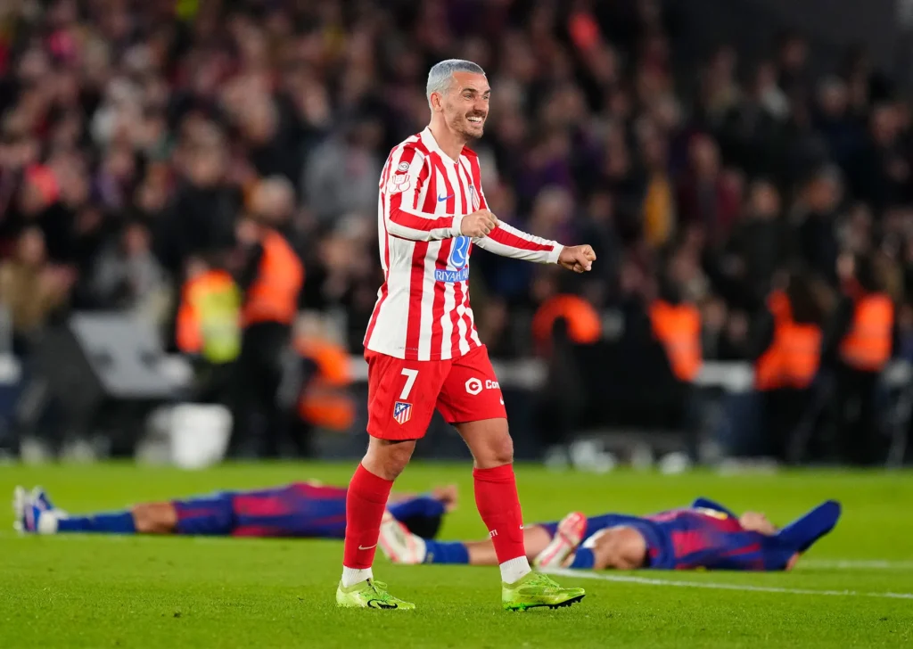 أتلتيكو مدريد يحسم الجدل: غريزمان باقٍ ولا رحيل لأمريكا