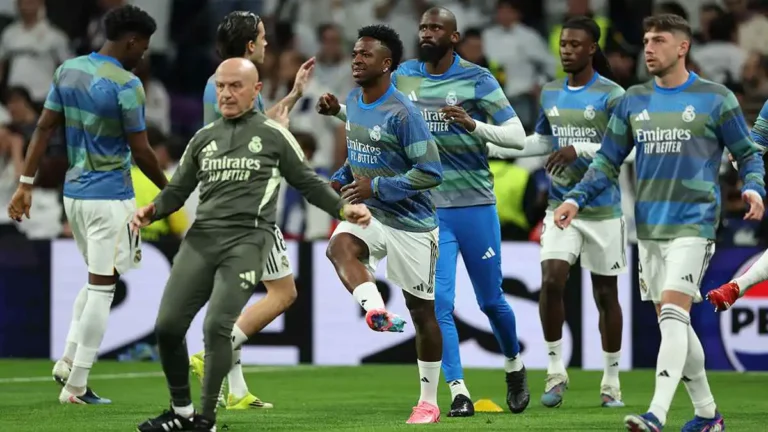 ريال مدريد يفتح الباب أمام رحيل كامافينغا وميندي الصيف القادم