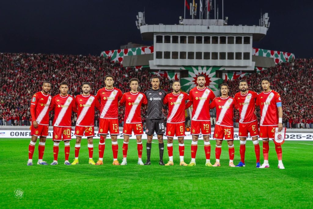 الوداد الرياضي يطلب تأجيل مباراة الفتح بسبب غياب لاعبيه الدوليين