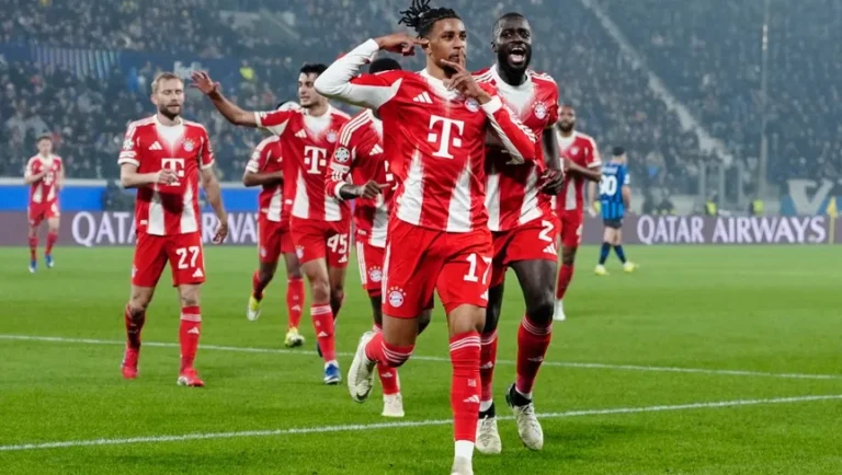 بايرن ميونيخ يكتسح أتالانتا بسداسية ويقترب من ربع النهائي