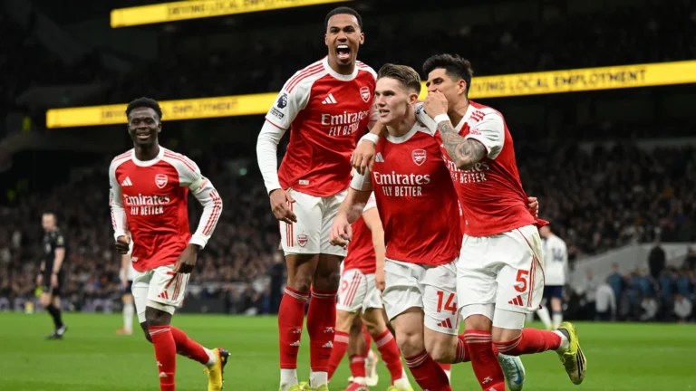آرسنال يكتسح إيفرتون بثنائية ويُعزز صدارته للدوري الإنجليزي