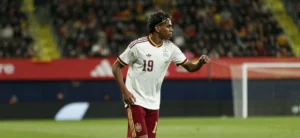 انقسام في منتخب إسبانيا بسبب سلوك نجم برشلونة لامين يامال