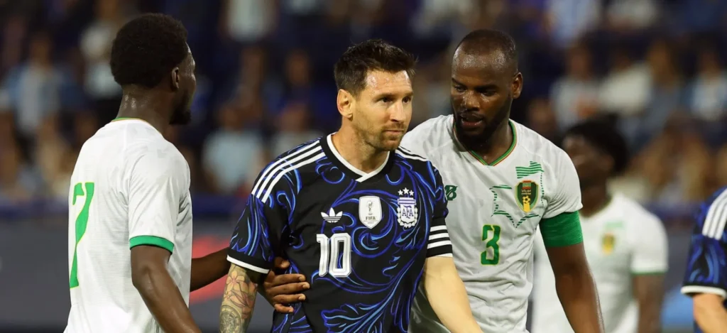 الأرجنتين تفوز بصعوبة على موريتانيا في مباراة ودية مثيرة