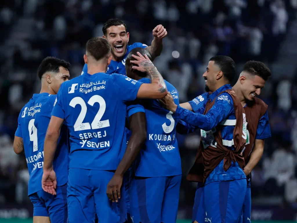 الهلال يعلن تفاصيل إصابة الدوسري.. وتحديد موعد عودته المحتمل