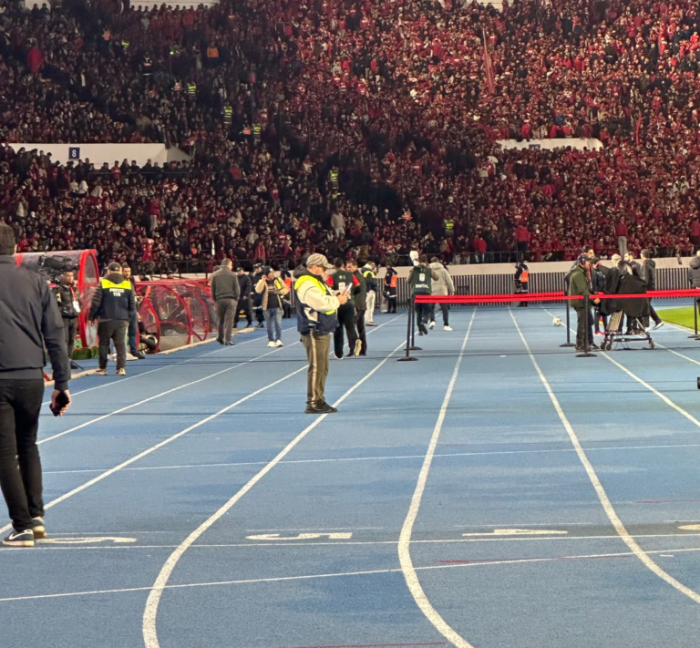 جدل في كواليس كلاسيكو الوداد والجيش بسبب منع المصورين