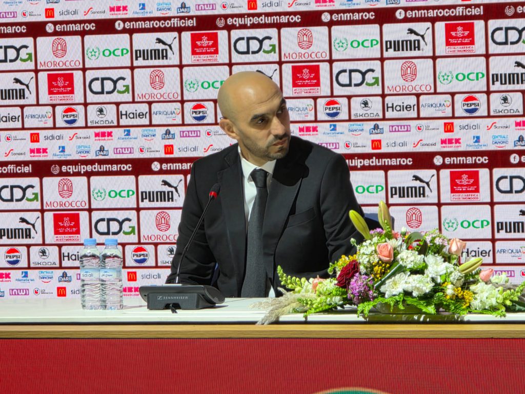 الركراكي يغادر مؤتمر تقديم وهبي مدربًا للمنتخب المغربي فجأة