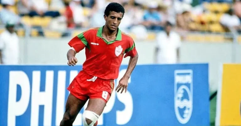 عزيز بودربالة: من شوارع الدار البيضاء إلى أسطورة الكرة المغربية