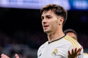 أرسنال وتوتنهام يتنافسان على ضم نجم ريال مدريد إبراهيم دياز