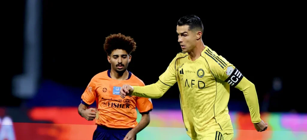 إصابة رونالدو تصدم النصر: غياب محتمل لشهرين!