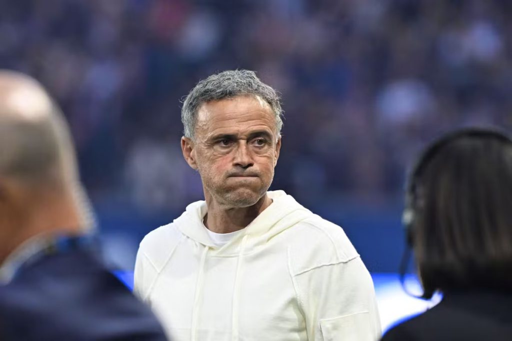 إصابة باركولا تضرب باريس سان جيرمان قبل مواجهة ليفربول الحاسمة