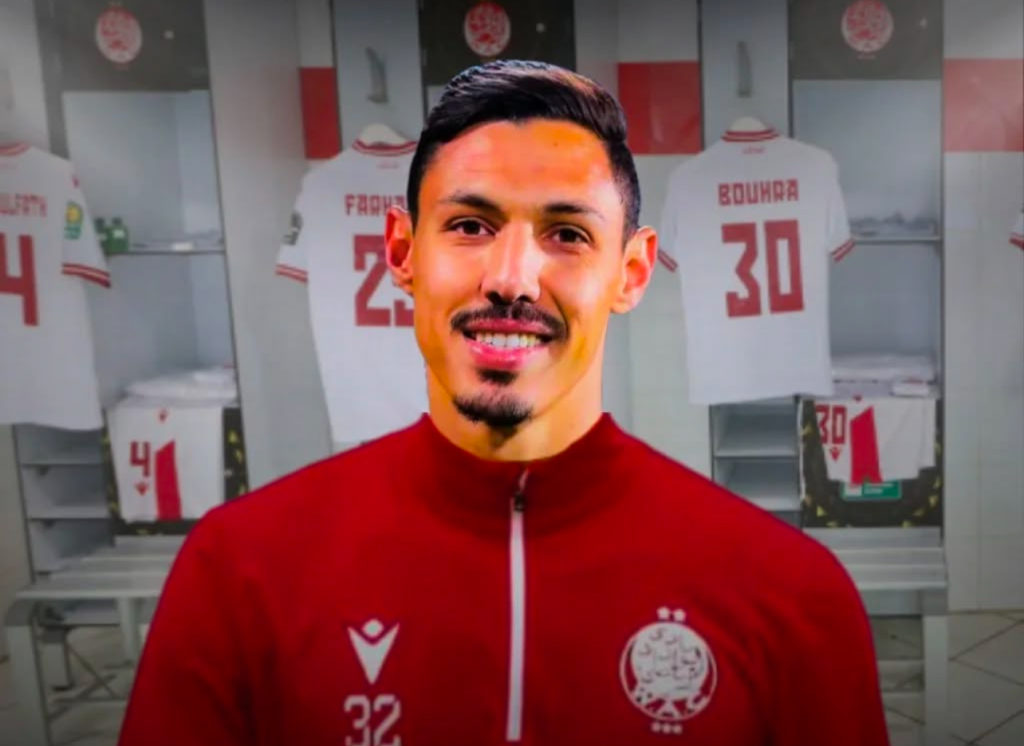 إصابة حارس الوداد المحمدي بكسر في الضلع تُبعده عن الملاعب