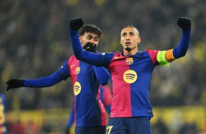 إصابة رافينيا تثير القلق في برشلونة بعد ودية البرازيل