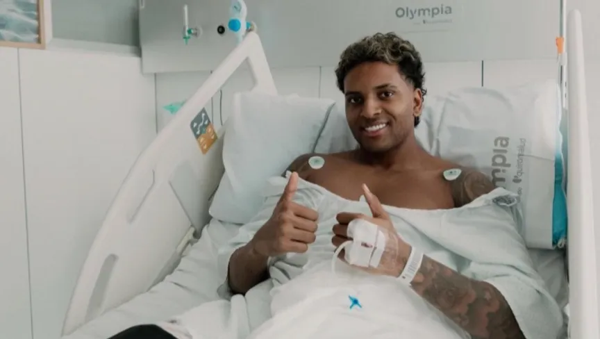 رودريغو يطمئن الجماهير برسالة مؤثرة بعد العملية الجراحية