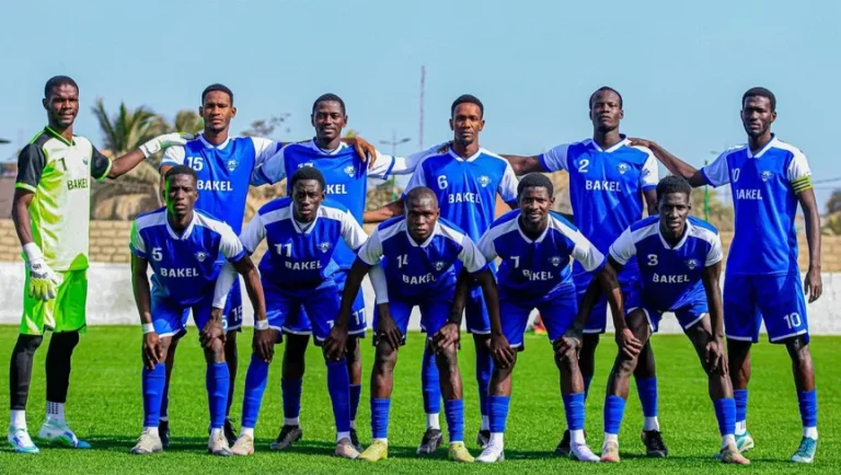 وفاة حارس مرمى وإصابة العشرات بحادث سير لحافلة فريق سنغالي