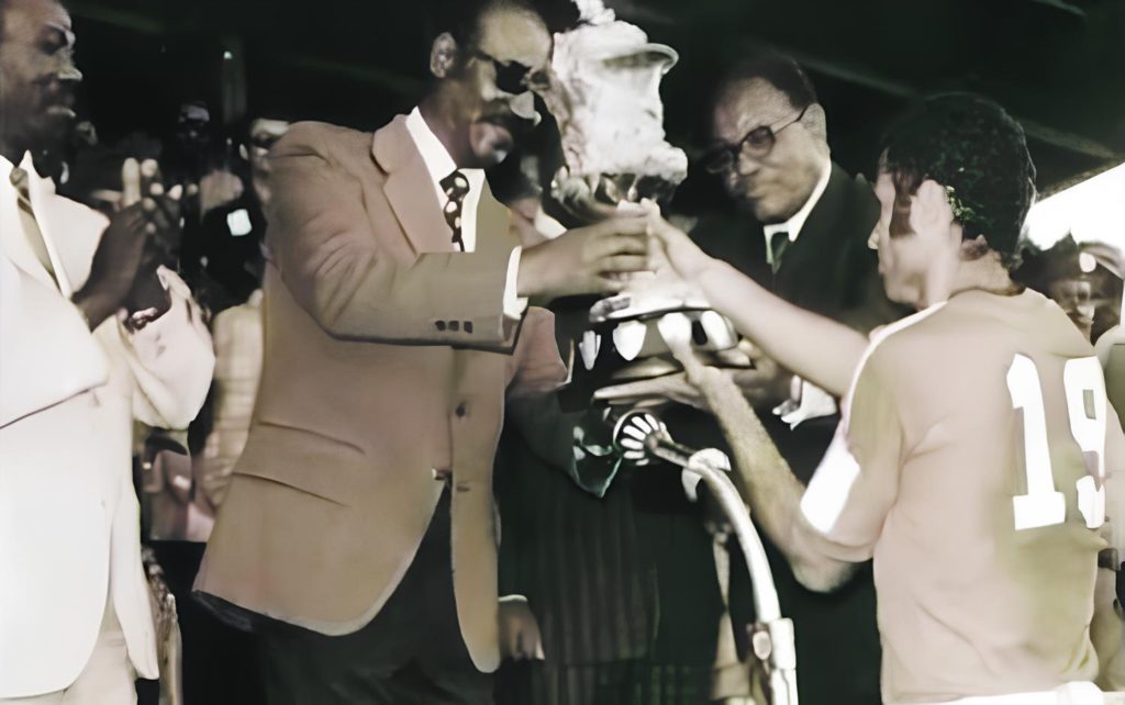 موقع غيني يفنّد إشاعة انسحاب المغرب من "كان 1976"