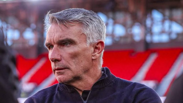 كارتيرون: الهزيمة أمام الفتح مستحقة.. والإقصاء أثر على اللاعبين